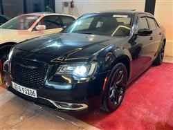 کرایسلەر 300